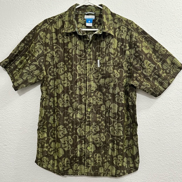 Columbia Shirt Mens Medium Green Corduroy Floral Camp Outdoors Short Sleeve NWOT - Picture 1 of 7